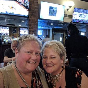 Meet your Posher, Christine